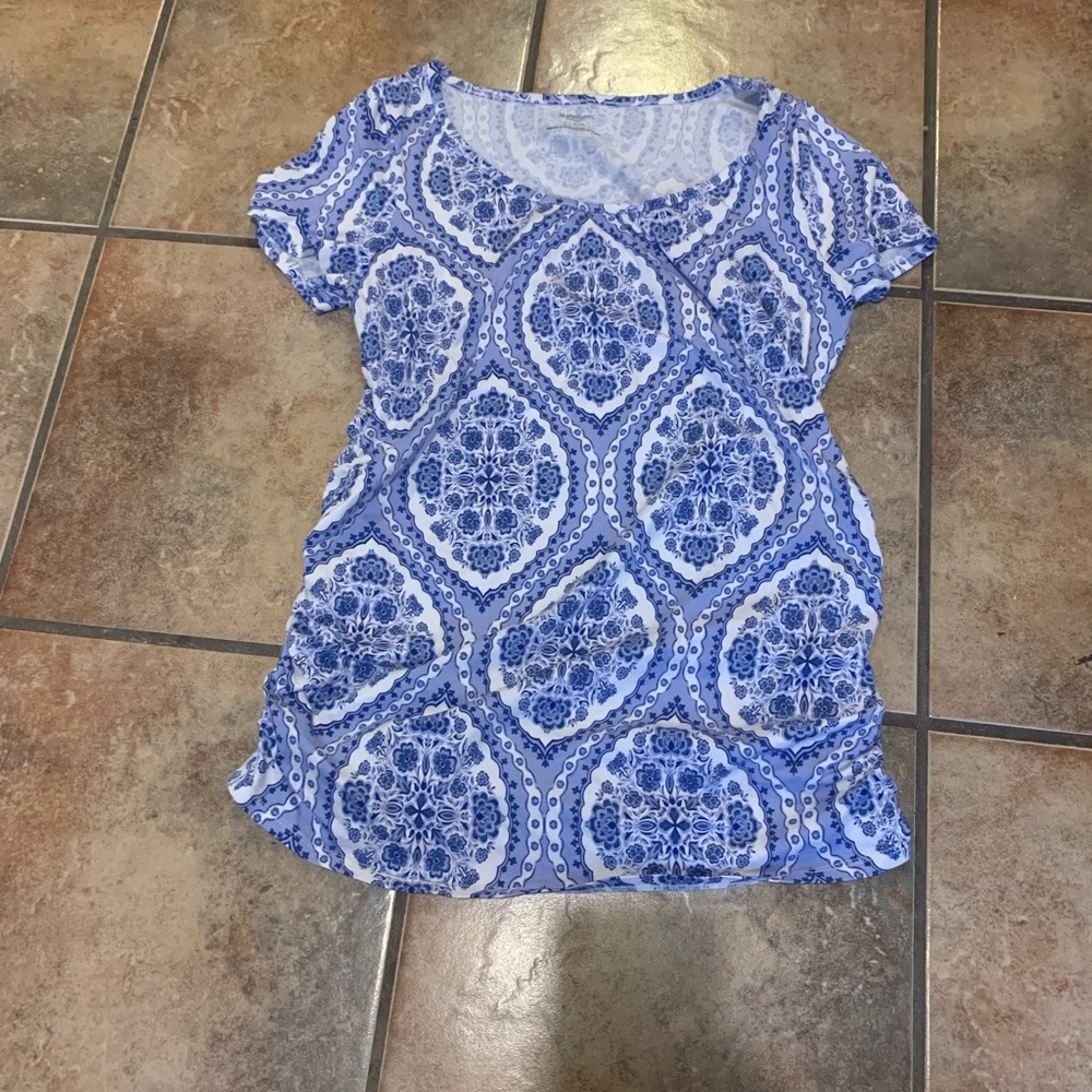 Maternity Shirt Large